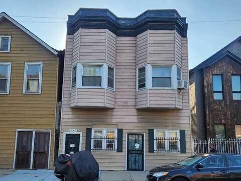 1742 N California Avenue, Chicago, IL 60647