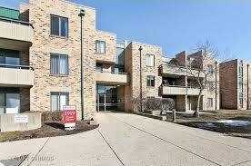 1919 PRAIRIE Square, Schaumburg, IL 60173