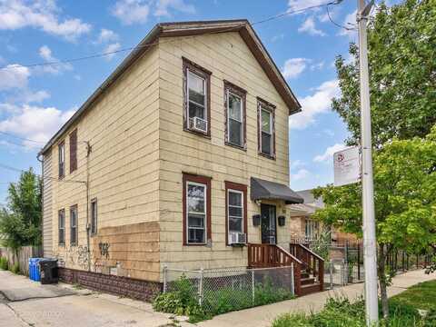 917 W 34th Place, Chicago, IL 60608