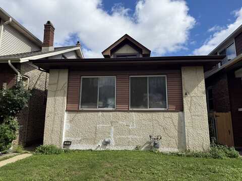 3113 N Springfield Avenue, Chicago, IL 60618