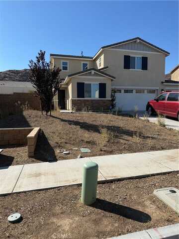 32201 Rambling Court, Winchester, CA 92596