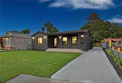 8343 Vista Del Rio Avenue, Downey, CA 90240