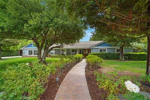 29318 Hasley Canyon Road, Castaic, CA 91384
