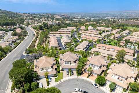 885 S Country Glen Way, Anaheim, CA 92808
