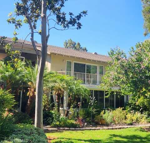 95 Calle Aragon, Laguna Woods, CA 92637