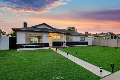 8547 Tampa Avenue, Northridge, CA 91324