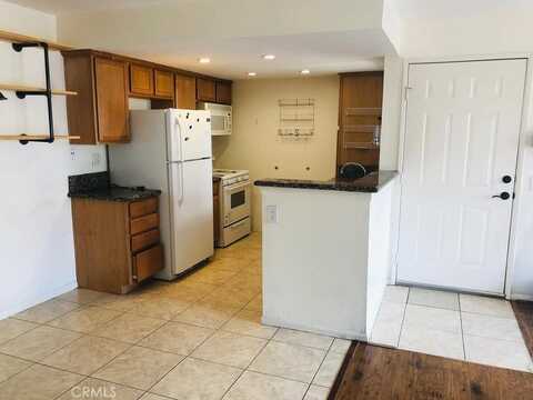 1311 Massachusetts Ave, Riverside, CA 92507