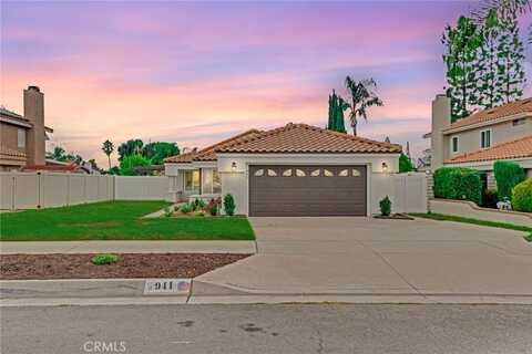 941 Kensington Drive, Redlands, CA 92374