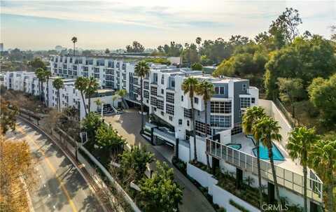 171 N Church Lane, Los Angeles, CA 90049