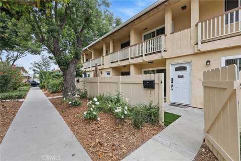 8121 Canby Avenue, Reseda, CA 91335