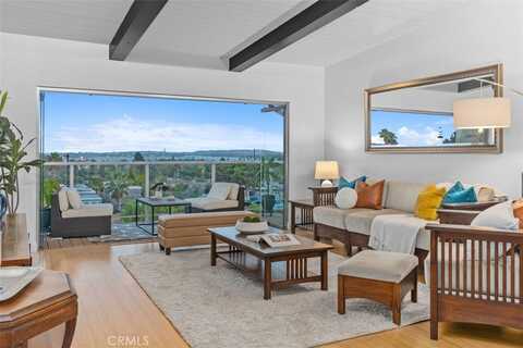 2515 Geranium Street, San Diego, CA 92109