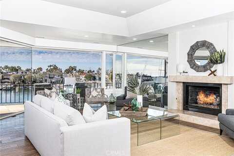 1241 Bayside Drive, Corona del Mar, CA 92625