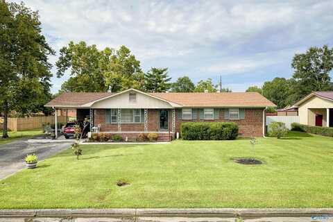 1712 Vinca Street SW, Decatur, AL 35601