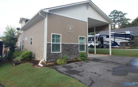 1727 Convict Camp Road, Guntersville, AL 35976