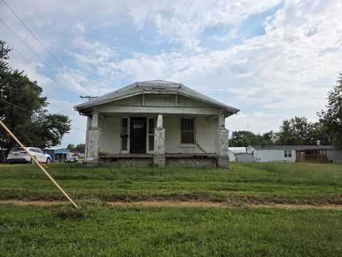 1100 First Street, Chillicothe, MO 64601
