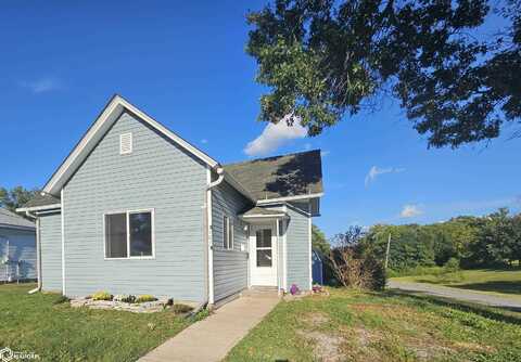 407 S West Street, Bloomfield, IA 52537