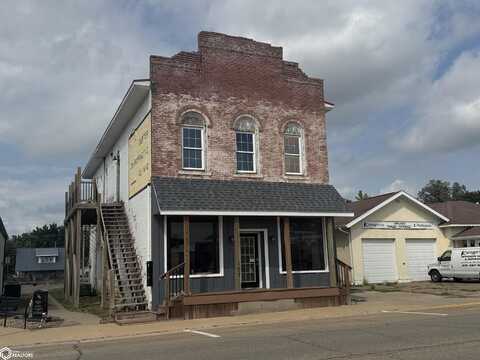 107 E Main Street, New London, IA 52645