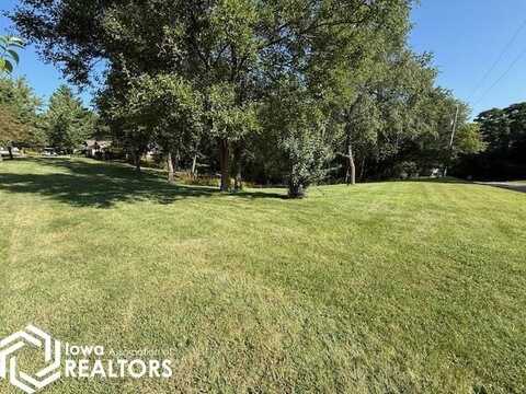3125 Holiday Lane, Brooklyn, IA 52211