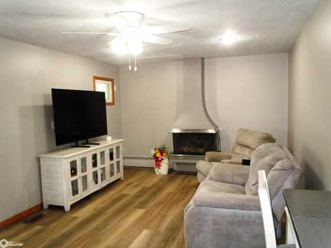 609 N 4th Street, Missouri Valley, IA 51555