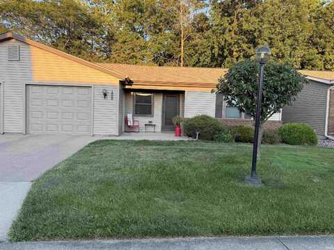 1588 E Kammerer Road, Kendallville, IN 46755