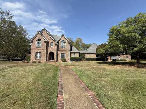 1587 Larkspur Circle, Tupelo, MS 38801