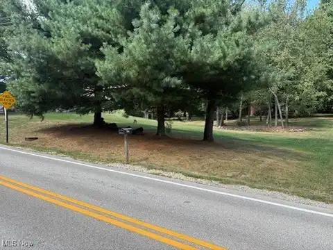 Silvercrest Road, Wadsworth, OH 44281