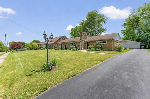 218 Bonnett Street SW, North Canton, OH 44720