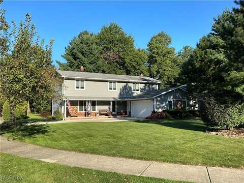 5158 Lansdowne Drive, Solon, OH 44139