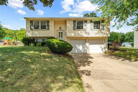 809 Zeletta Drive, Akron, OH 44319