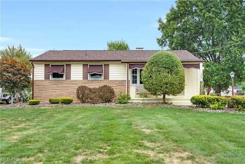 1339 Cavalcade Drive, Youngstown, OH 44515