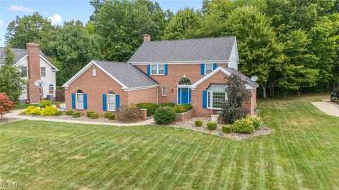 7595 Eisenhower Drive, Boardman, OH 44512