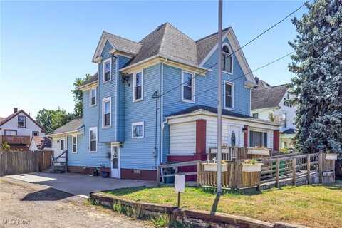 1524 Harrisburg Road NE, Canton, OH 44705