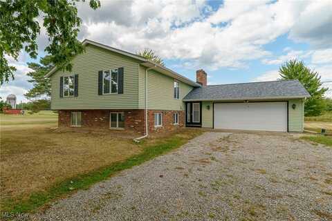 6747 Giddings Road, Rootstown, OH 44272