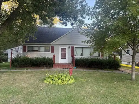 726 Artesian Avenue, Newton Falls, OH 44444