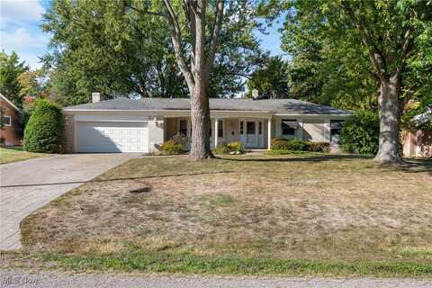 2425 Pennington Street NW, Canton, OH 44709