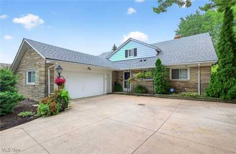 4321 University Parkway, University Heights, OH 44118