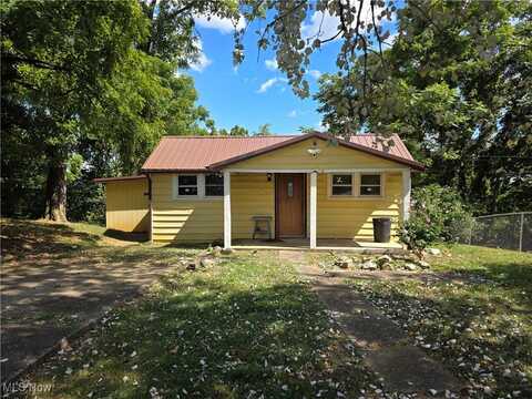 1405 Ridgeway Avenue, Parkersburg, WV 26101
