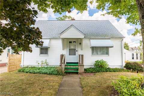 2120 Blenheim Avenue, Alliance, OH 44601