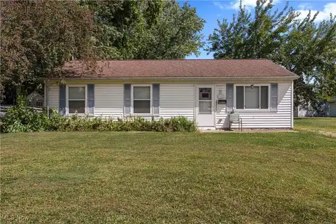 1207 Susan Lane, Sandusky, OH 44870