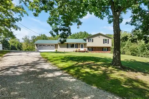 10229 Crawford Road, Homerville, OH 44235