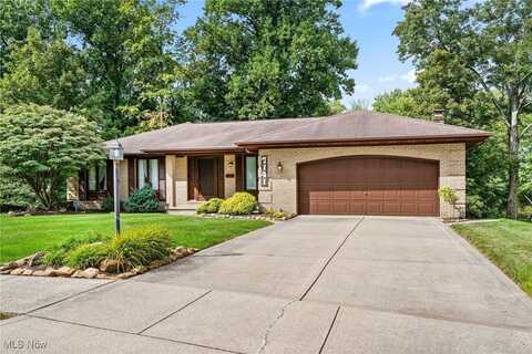 7141 Anthony Lane, Parma Heights, OH 44130