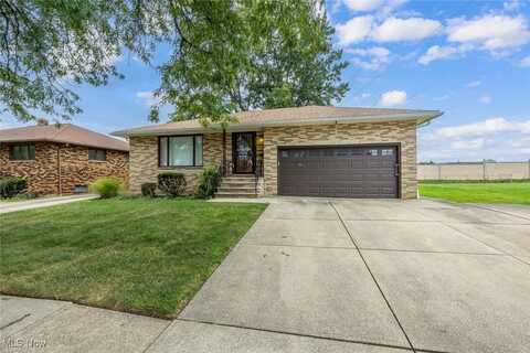 9941 Shady Lane, Brooklyn, OH 44144