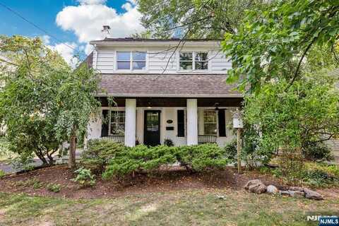 626 Wyndemere Avenue, Ridgewood, NJ 07450