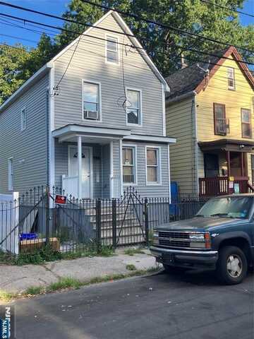785 15th Street, Newark, NJ 07108