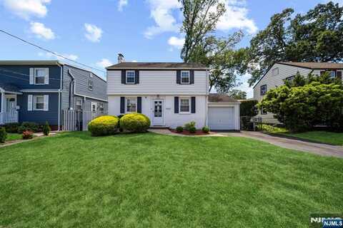 23-22 Berkshire Road, Fair Lawn, NJ 07410
