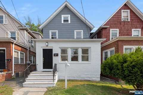 276 High Street, Hackensack, NJ 07601