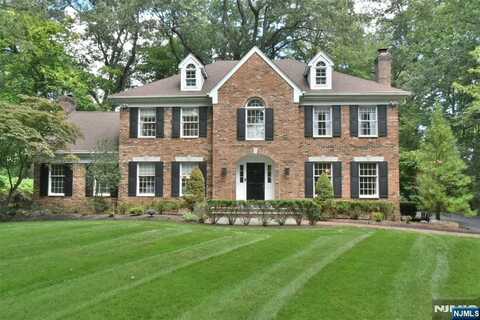 149 E Orchard Street, Allendale, NJ 07401