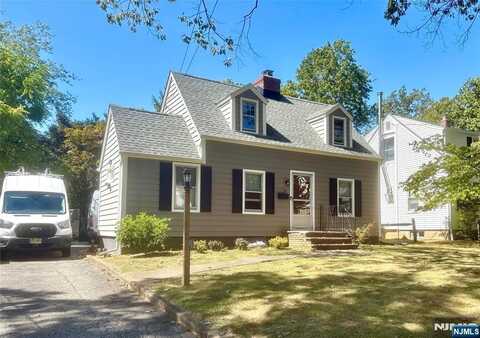 16 Homer Avenue, Morris Plains Borough, NJ 07950