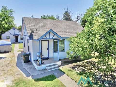 306 N Mesa Street, Carlsbad, NM 88220