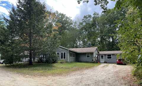 134 Concord Road, Lee, NH 03861